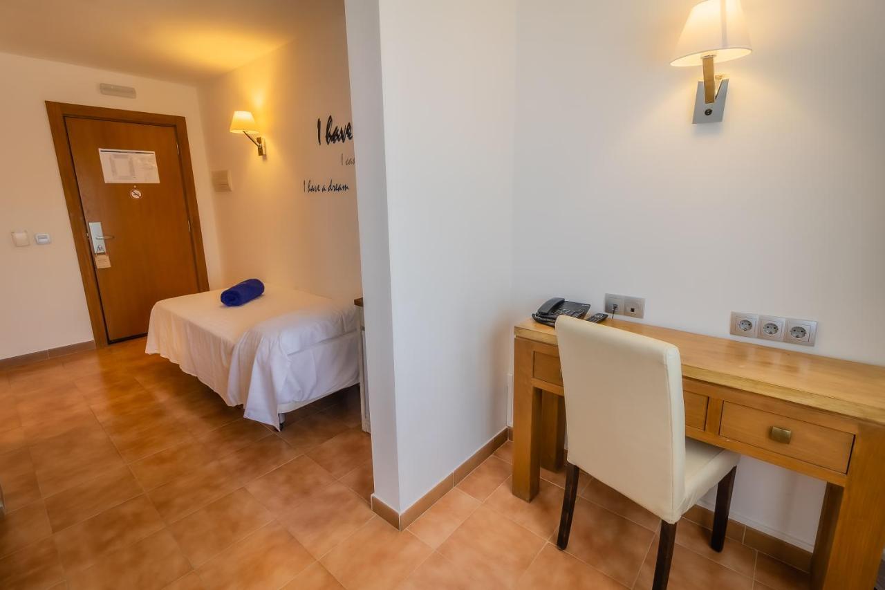 Paloma Blanca Boutique (adults Only) 3*